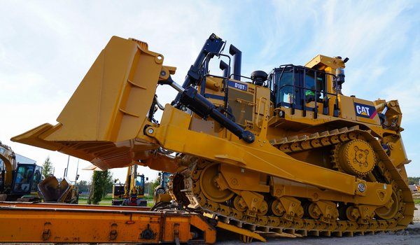 Cat® D10T dozer Cat® D10T dozer