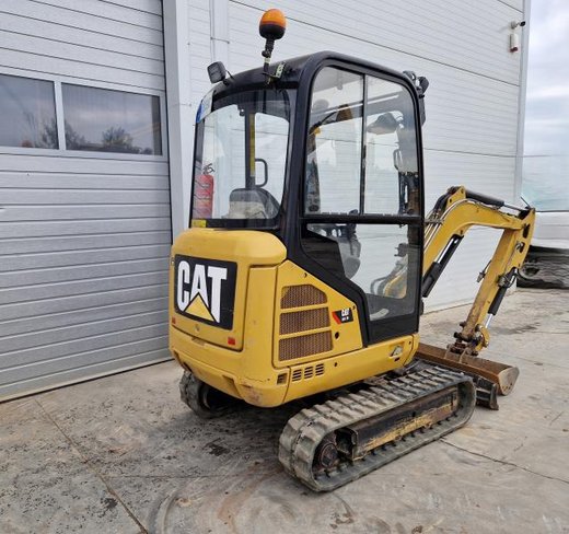 CATERPILLAR 301.7D