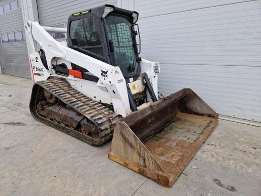 Bobcat T870