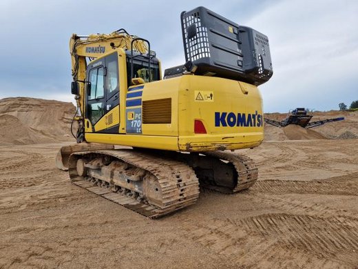 KOMATSU PC170LC