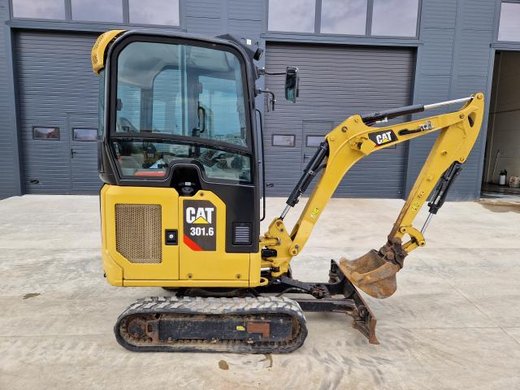 CATERPILLAR 301.6