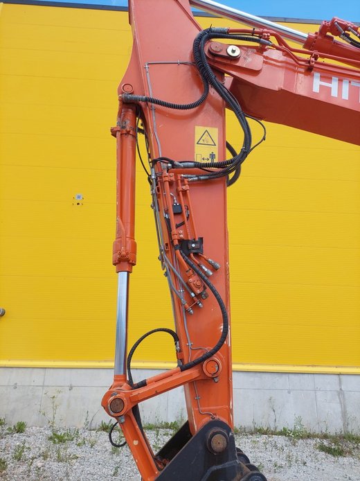 Hitachi ZX160 LC-6