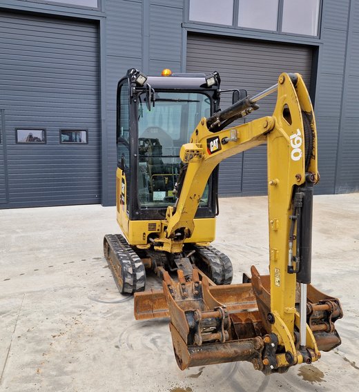 CATERPILLAR 301.6