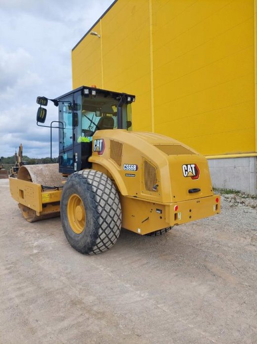 CATERPILLAR CS66B