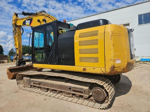 CATERPILLAR 323