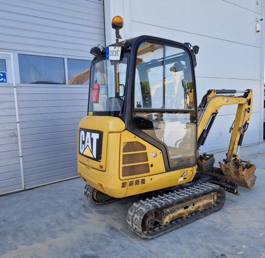 CATERPILLAR 301.7D