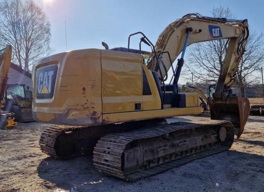 CATERPILLAR 320